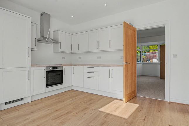 107, Lanchester Road, Birmingham photo 2