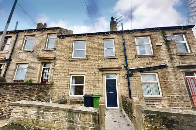 Thumbnail Property to rent in Taylor Hill Road, Huddersfield