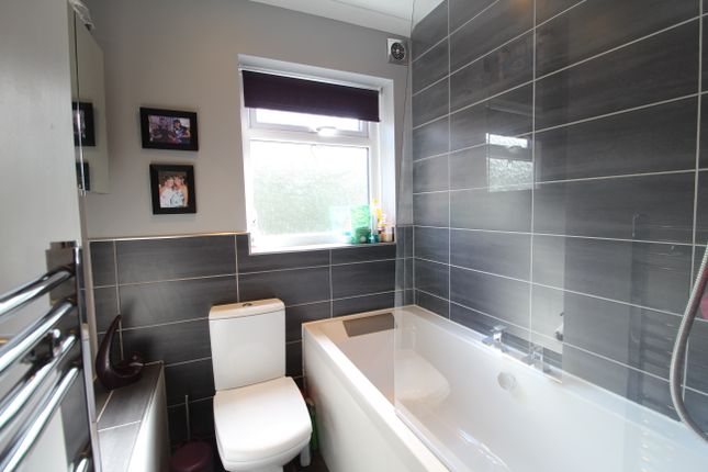 9, Cropley Close, Bury St Edmunds photo 3