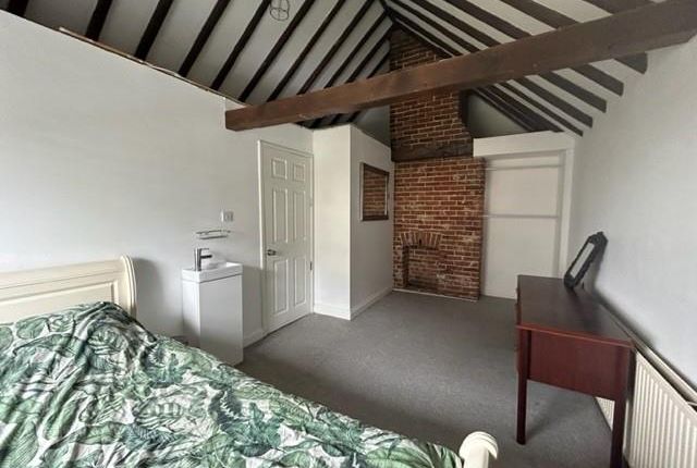 Room to rent in North Street, Ashford Business Park, Sevington, Ashford
