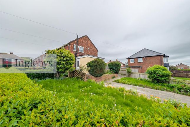 38, Linden Road, Brotton photo 3