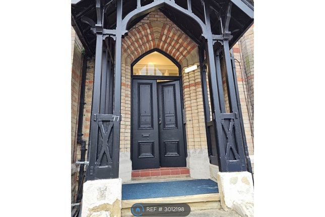 Studio flat on Manchester, £895/mo