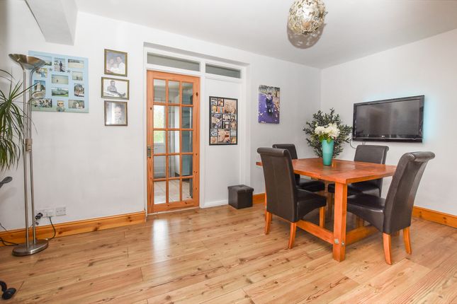 21, Cherry Tree Walk, West Wickham photo 2