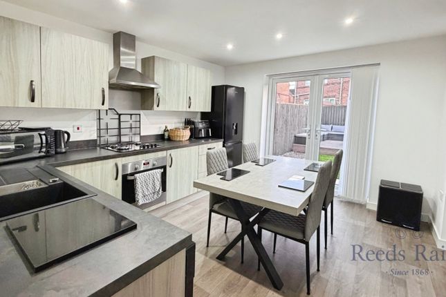14, Aspen Drive, Pelton photo 3