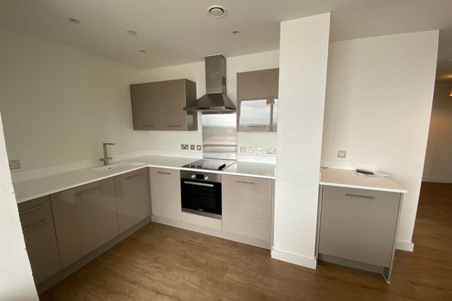 Flat for sale in The Bank I, 60 Sheepcote Street