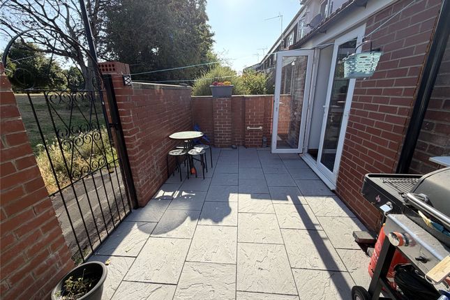 62, Hassell Drive, Somerset photo 2