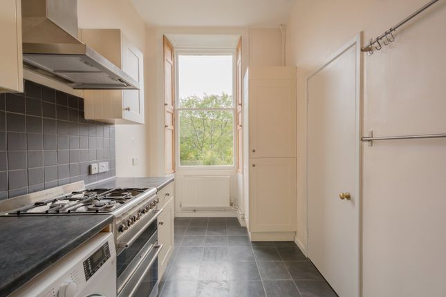 Grosvenor Place, Bath photo 3