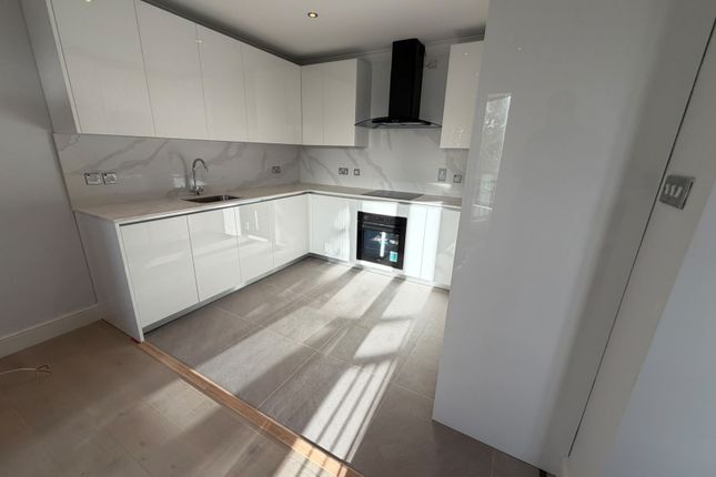 Hall Road, London photo 2
