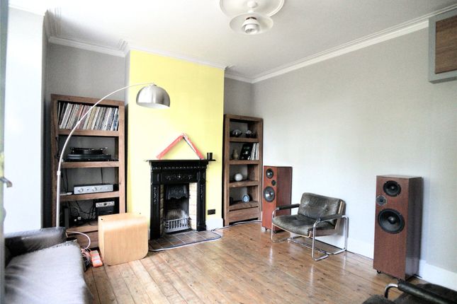 Flat for sale in North Road, Richmond
