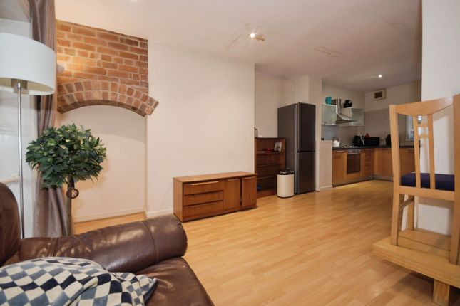 Apartment 3, St. Pauls Chambers, 6, St. Pauls Parade, South Yorkshire photo 2