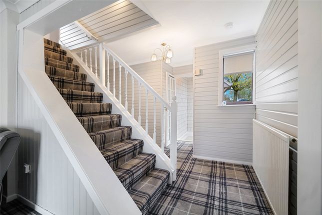 4, Helmsdale Court, Glasgow photo 3