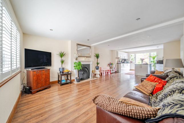 44 Clifford Road, Richmond photo 2