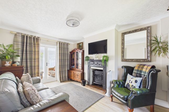 88 Starkholmes Road, Matlock photo 2