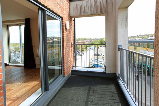 17, Poyner Court, Telford photo 3