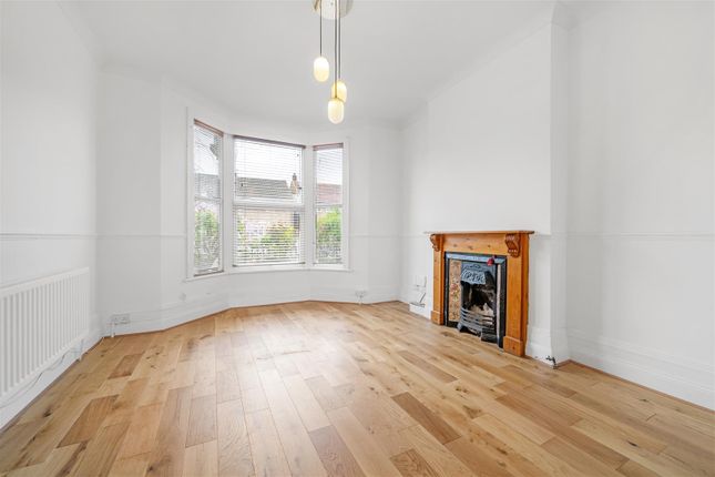 Thumbnail Flat to rent in Hurstbourne Road, Forest Hill