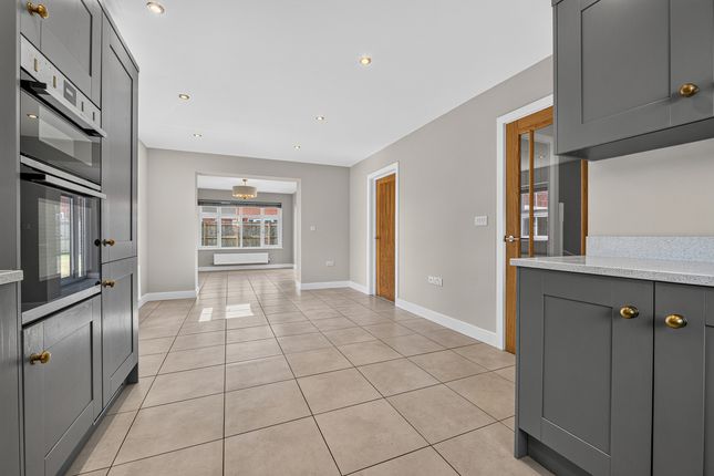 3, Craig Road, Branston, Lincoln photo 4