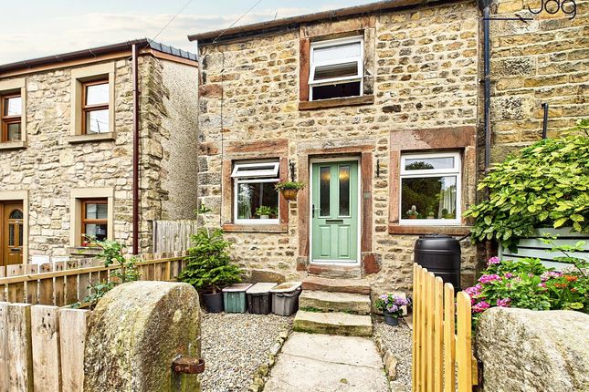 27 Salford Road