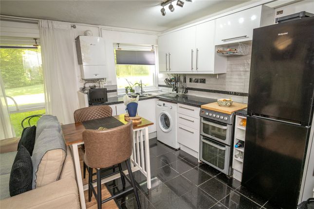 Flat 10, Oulsnam Court,, Wake Green Park, Birmingham photo 4