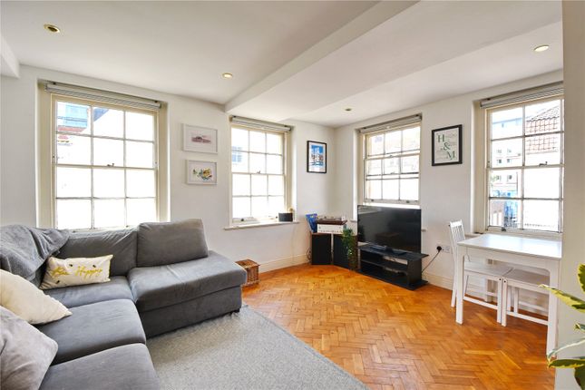Flat 8, Weston House, 24A, Orchard Street, Somerset photo 4