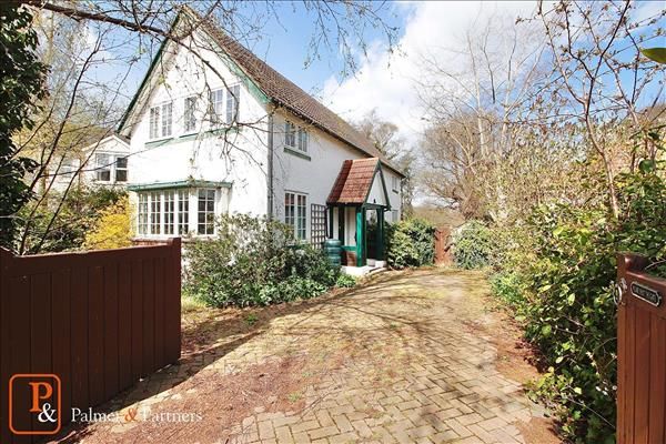 Thumbnail Detached house for sale in Weymouth Road, Ipswich, Suffolk