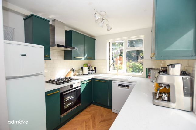 10 Victoria Avenue, Altrincham photo 2