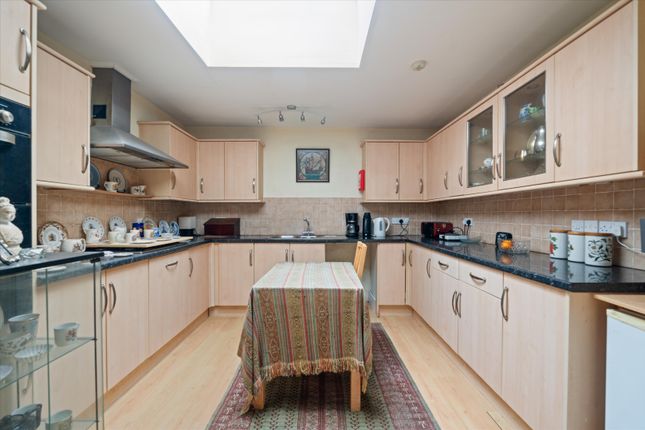 62, Clifton Park Road, Bristol photo 4