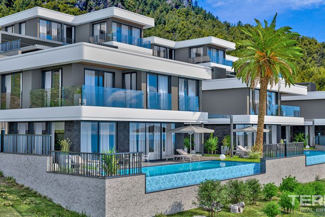 Villa for sale in Alanya, Tepe, Alanya, Antalya Province, Mediterranean, Turkey