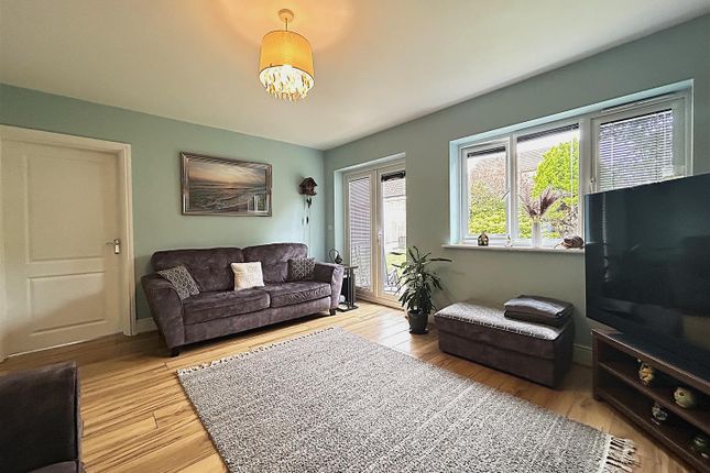 15, Jesse Close, Selby photo 3