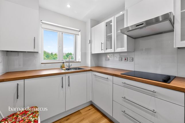 Flat 55, Farthing Court, 33, Langstone Way, London photo 2