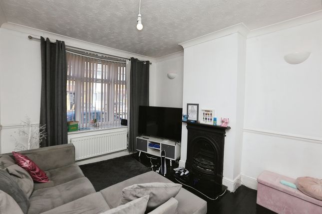 1, Coombe Road, Gosport photo 2