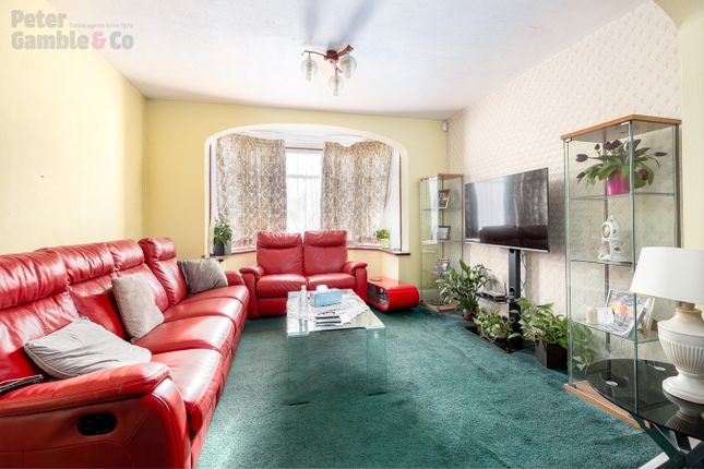 Property for sale in Rydal Crescent, Perivale, Greenford