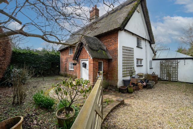 Thatch Cottage, Puddledock, Attleborough photo 5