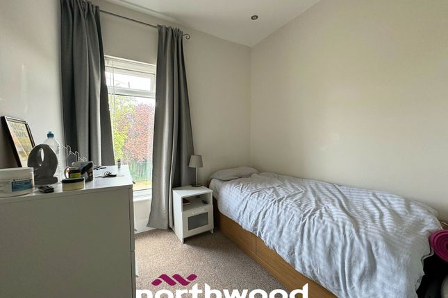 Room 2, 3 Albert Villas, Coulman Street, Doncaster photo 2