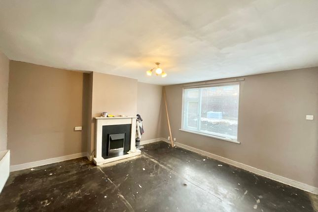 16, Lechlade Road, Nottingham photo 4
