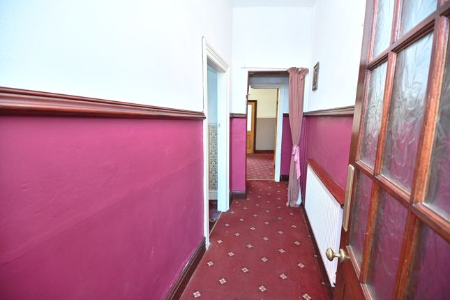 298, St Helens Road, Leigh photo 4