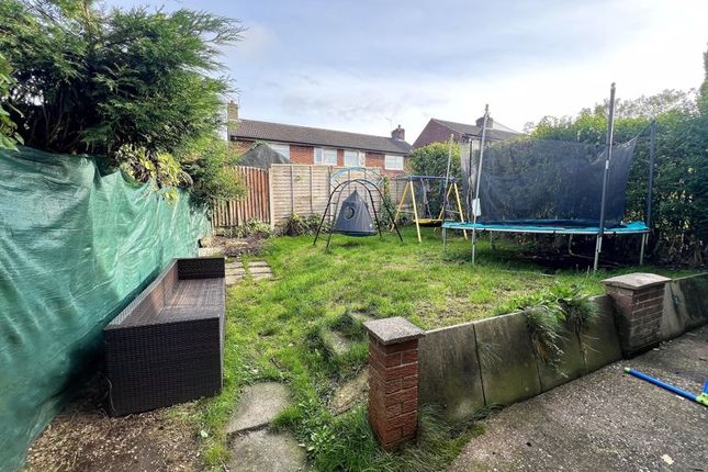 9, Lynmouth Close, Biddulph photo 4