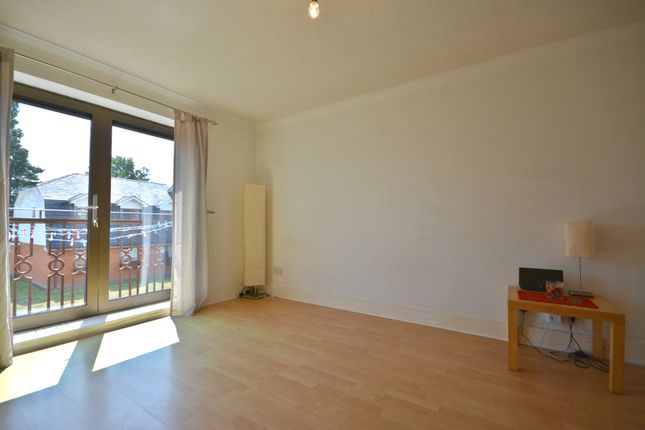 5, Braeside, Bracknell photo 4