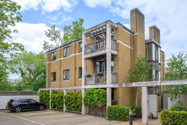 Flat 6,, Highwood Court, London photo 2