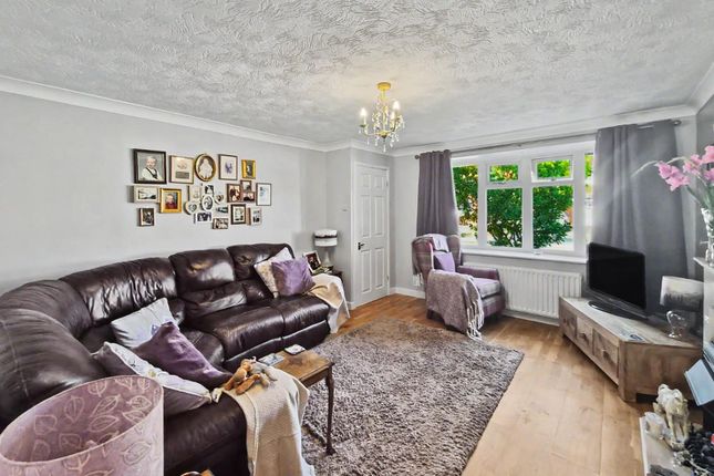 31, Mortimer Drive, Sandbach photo 3