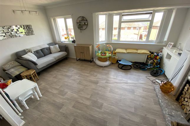 7, Pickering Road, Telford photo 3