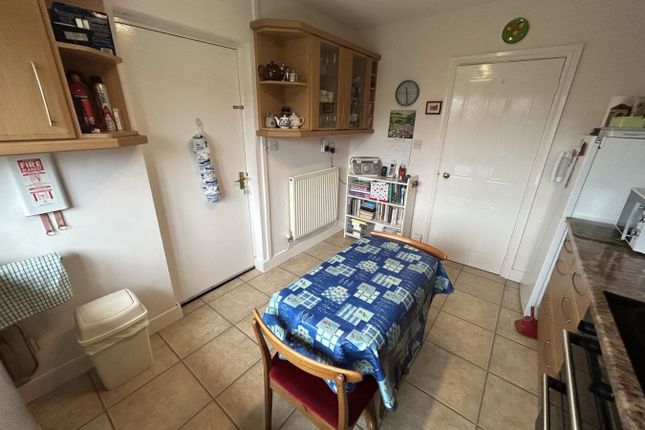 11, Beacons Park, Brecon photo 4