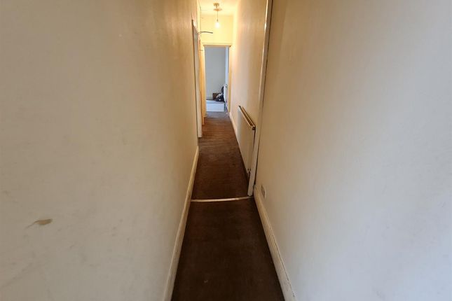 Flat to rent in 1st Floor, 144 East Park Road, Leicester