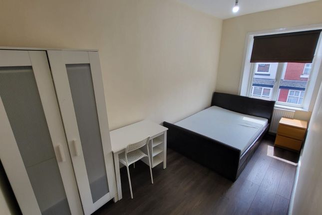 3 Braemar Road, Fallowfield photo 5