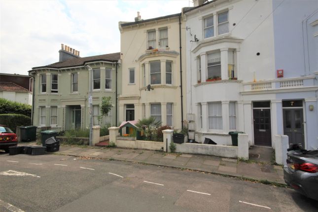 Flat for sale in Vere Road, Brighton