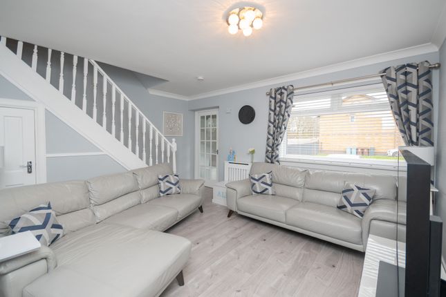21, Campsie View, Cumbernauld photo 4