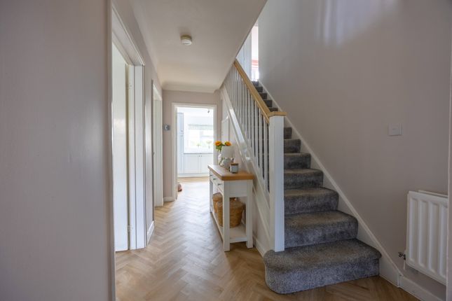 16, Greyfield Common, Bristol photo 2