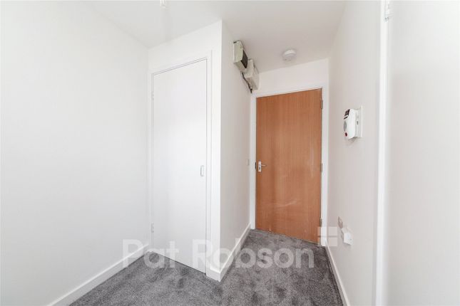 45 Hatfield House,, Borough Road, Tyne and Wear photo 5