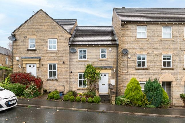 Town house for sale in Swan Avenue, Gilstead, Bingley, West Yorkshire