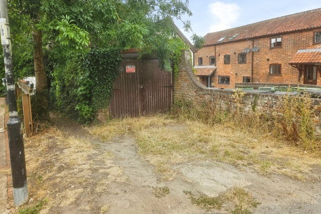 39 Damgate Street, Wymondham photo 2