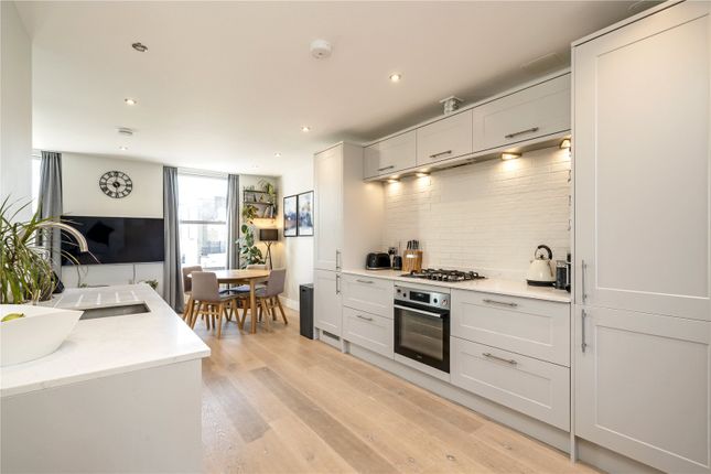 Thumbnail Flat to rent in Finborough Road, London